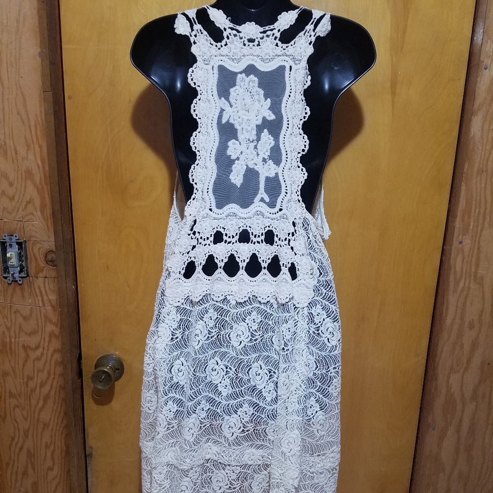 Boho sleeveless lace cardigan duster